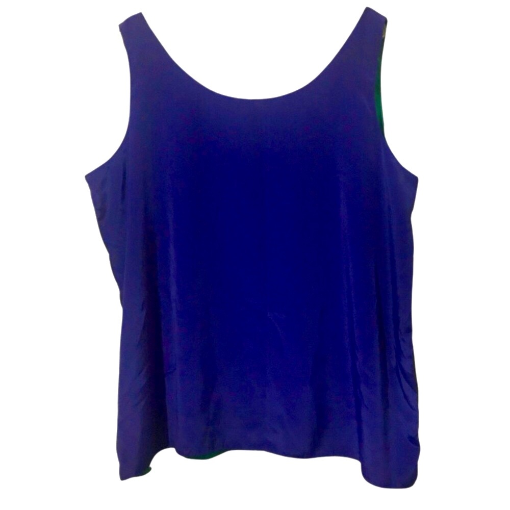 Four Color Reversible Shell